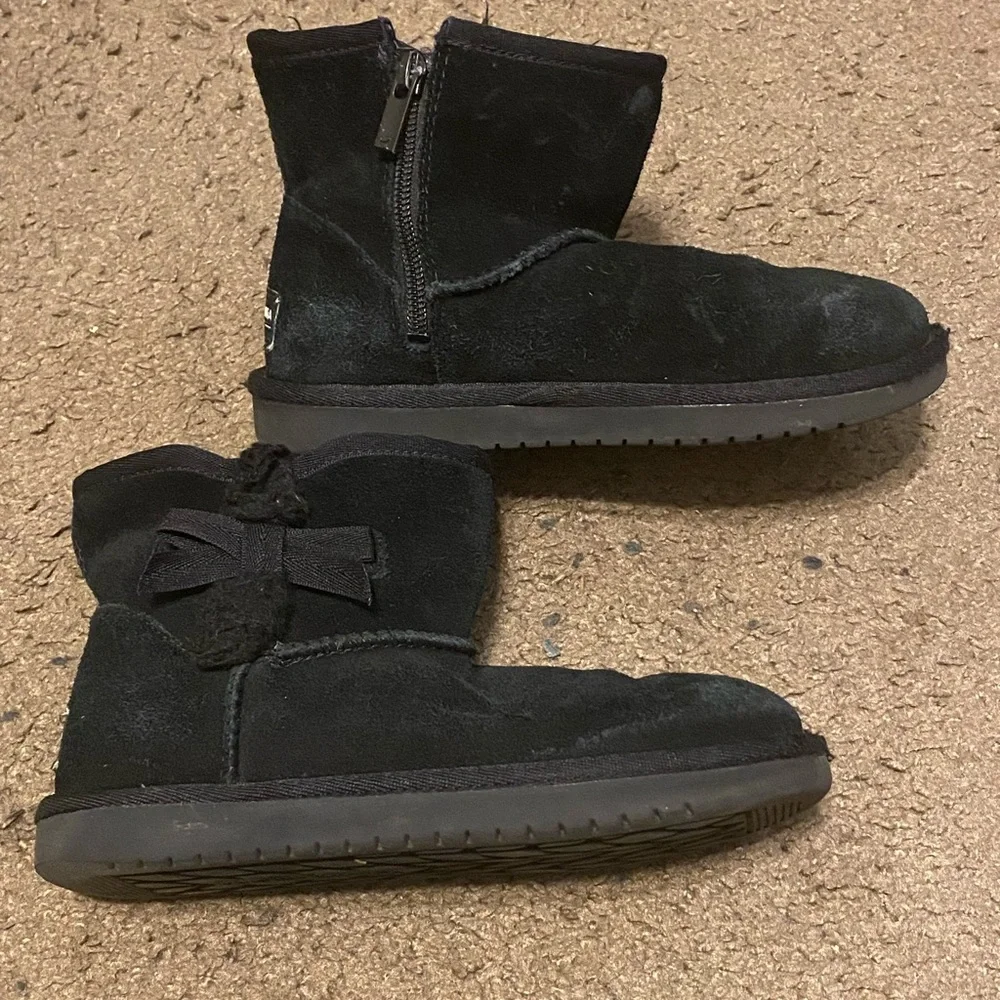 Koolaburra by UGG Victoria Girls' Mini Winter Boots Size 1 Black 1117810